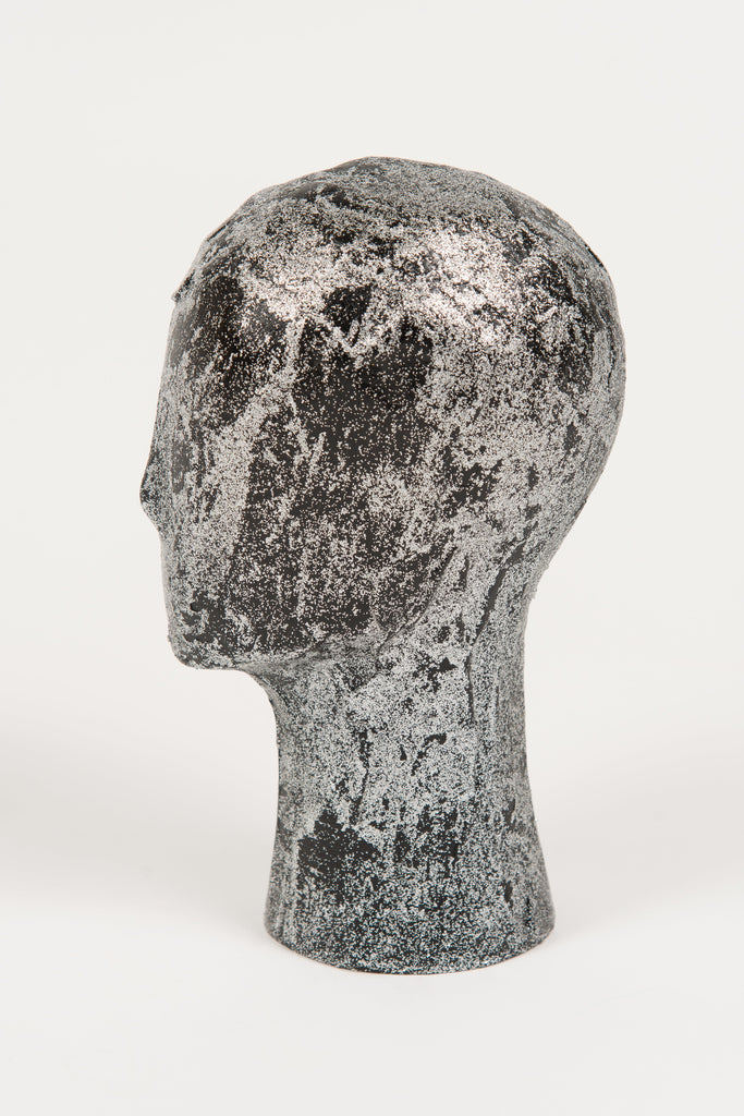 head #1, MOTOKI TANAKA, 2024Resin paint20.0 × 7.5 × 11.0 cm